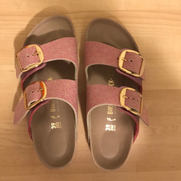 birkenstock big buckle pink